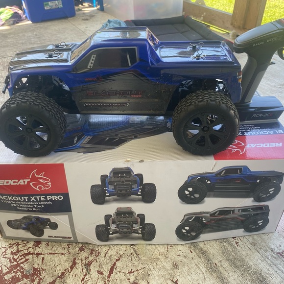 Redcat Blackout Xte Pro - Picture 1 of 7